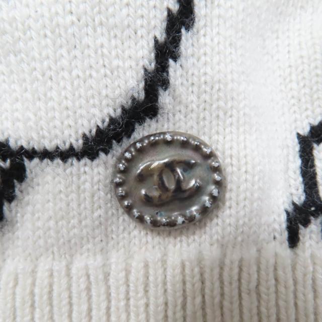 美品☆CHANEL シャネル 22C P72116K10346 カシミヤ ココマーク 長袖 ニット トップス ホワイト ブラック 34 レディース_6