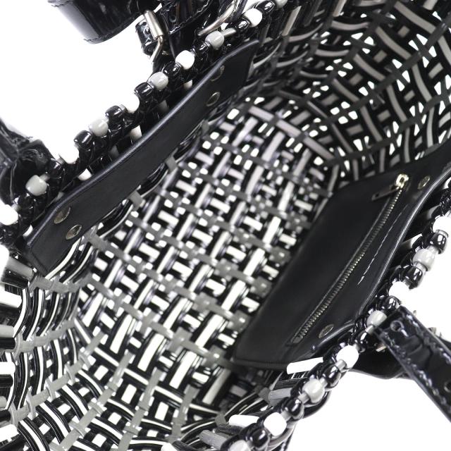 極美品△BALENCIAGA バレンシアガ 671342 ビストロ バスケットバッグ XS エナメル 2WAY ハンドバッグ ショルダーバッグ 保存袋付き 伊製_7