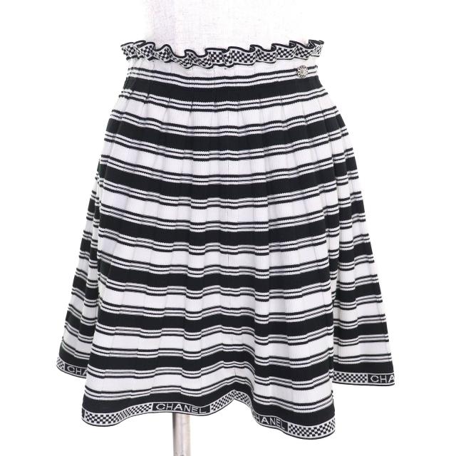 未使用品△CHANEL シャネル 23C P74243 ココマークパーツ ロゴ マルチボーダー柄 ミニ フレアスカート ブラック ホワイト 40 イタリア製