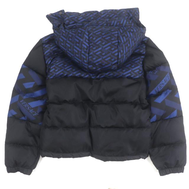 美品▽VERSACE ヴェルサーチ 2021年製 1002676 ロゴワッペン・フード