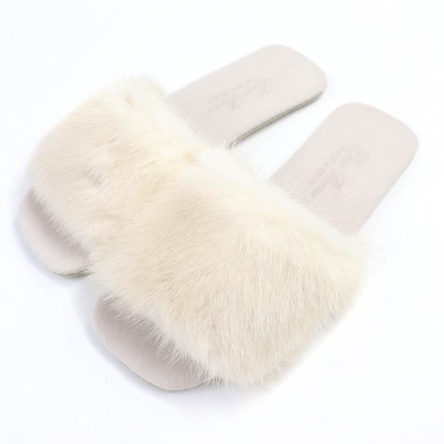 未使用品◇Loro Piana ロロピアーナ ミンクファー付き ルームシューズ スリッパ ベージュ系 36 保存袋付き イタリア製 レディース 未使用品◇Loro Piana ロロピアーナ ミンクファー付き ルームシューズ