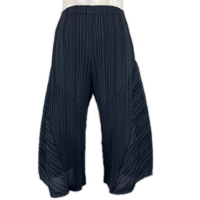 プリーツプリーズ 水色 ブルー ショートパンツ 難あり プリーツ