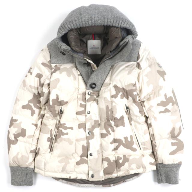 モンクレール　迷彩柄　アウター モンクレール迷彩ダウンレア