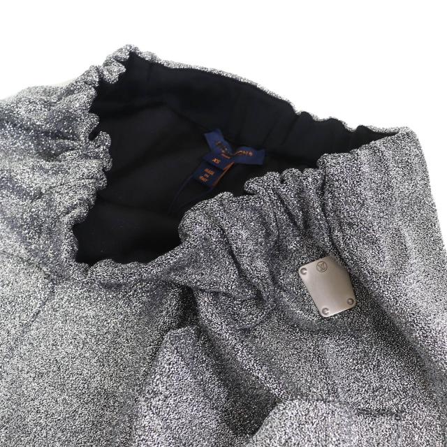 未使用品△LOUIS VUITTON ルイヴィトン 23SS LVロゴプレート付き