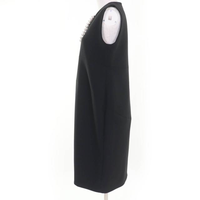 未使用品☆YOKO CHAN ヨーコチャン YCD-421-808 フェイクパール付 ノースリーブ ワンピース ブラック 42 日本製 正規品 レディース 未使用品☆YOKO CHAN ヨーコチャン YCD-421-808 フェイクパール付