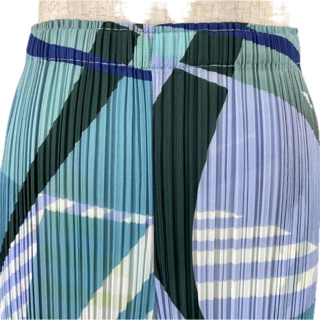 極美品▲PLEATS PLEASE プリーツプリーズ イッセイミヤケ 23年製 PP31JF673 プリーツ パンツ マルチ 4 日本製 正規品 レディース_3