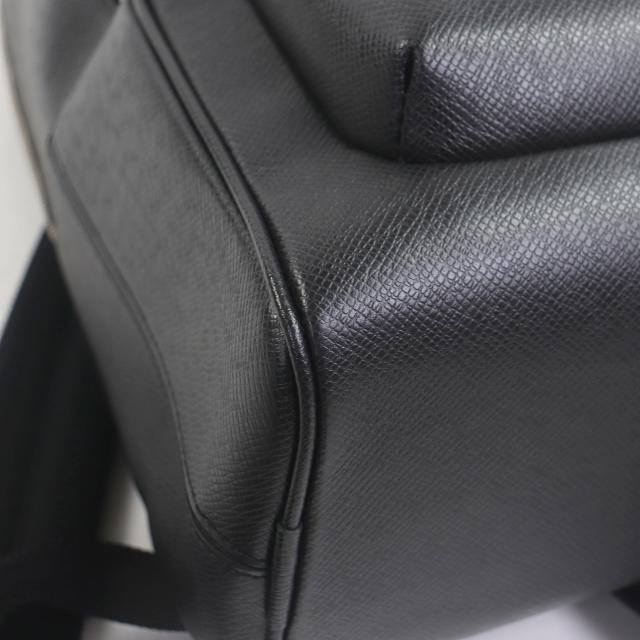 極美品□LOUIS VUITTON ルイヴィトン M30977 アヴェニューバックパック タイガ LVロゴ リュックサック ノワール フランス製 定価561000円_5