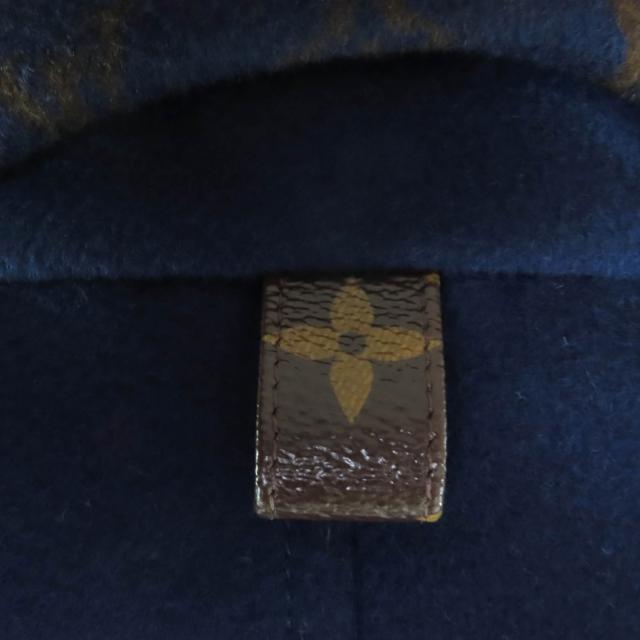 極美品★LOUIS VUITTON ルイヴィトン ウール シルク混 モノグラム ロゴデザイン ベルテッドコート ネイビー 38 イタリア製 正規品_6