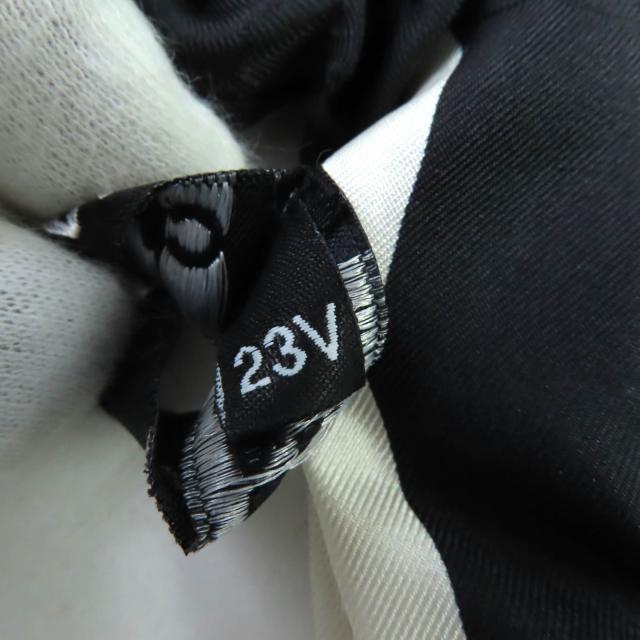 極美品◇CHANEL シャネル 23V シルク100％ カメリア リボンデザイン シュシュ ヘアアクセサリー ブラック ホワイト 箱付 伊製 レディース_7
