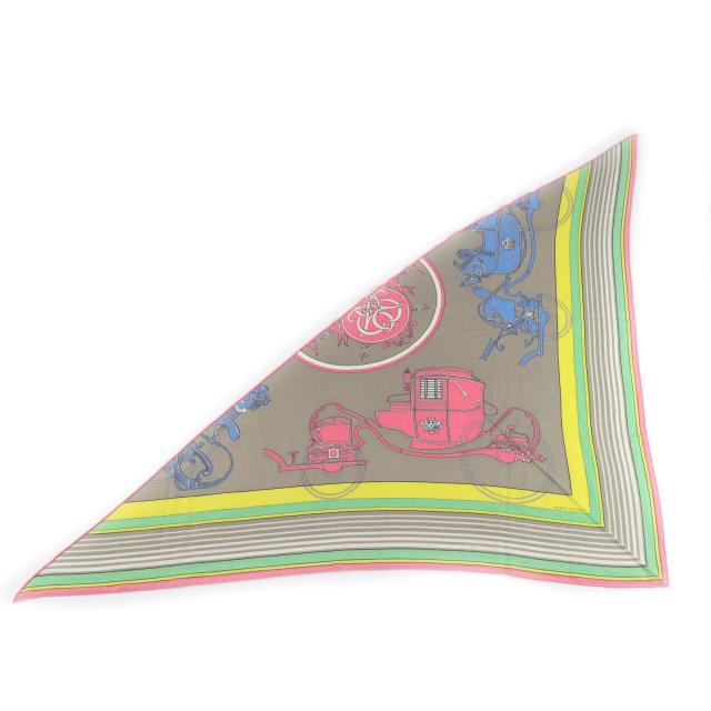 未使用品★HERMES エルメス トライアングル エクスリブリス カシミヤ シルク ベージュ・サンドル/ピンク/ジョーヌ・ヴィフ ショール 箱付