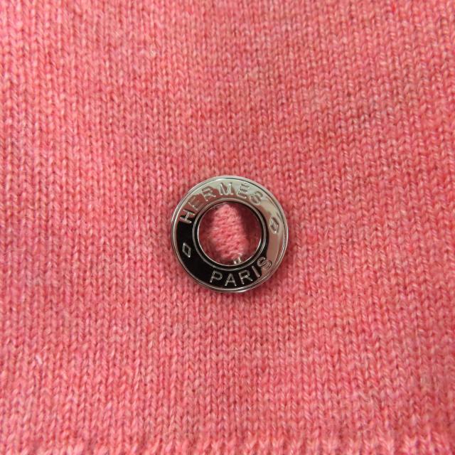 極美品★HERMES エルメス 24AW 4H2600D1 カシミヤ100％ セリエサークルパーツ付 ショートスリーブ ニット トップス ピンク 38 英国製 レディース 極美品☆HERMES エルメス 24AW 4H2600D1 カシミヤ100％ セリエサークル