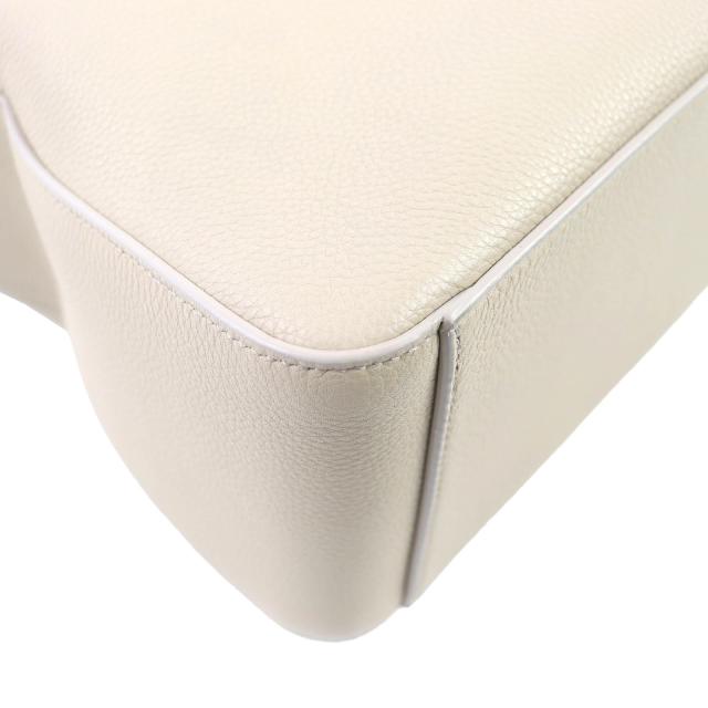 極美品△FERRAGAMO フェラガモ 219861 トートバッグ M カーフレザー クロシェット付き ライトベージュ 保存袋付き 伊製_5