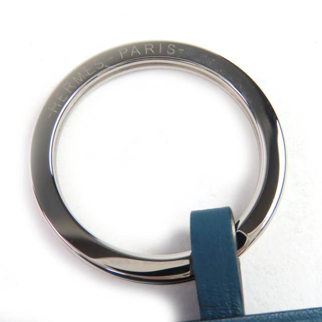 未使用品△HERMES エルメス レザー イヤーズギフト キークロシェット バッグチャーム ネイビー系 箱付き フランス製 レディース_5