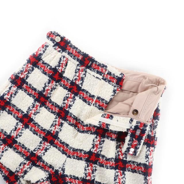 極美品★GUCCI グッチ 657877 ウール混 ロゴボタン付 チェック柄 ツイード ショートパンツ マルチ 38 イタリア製 正規品 レディース_2