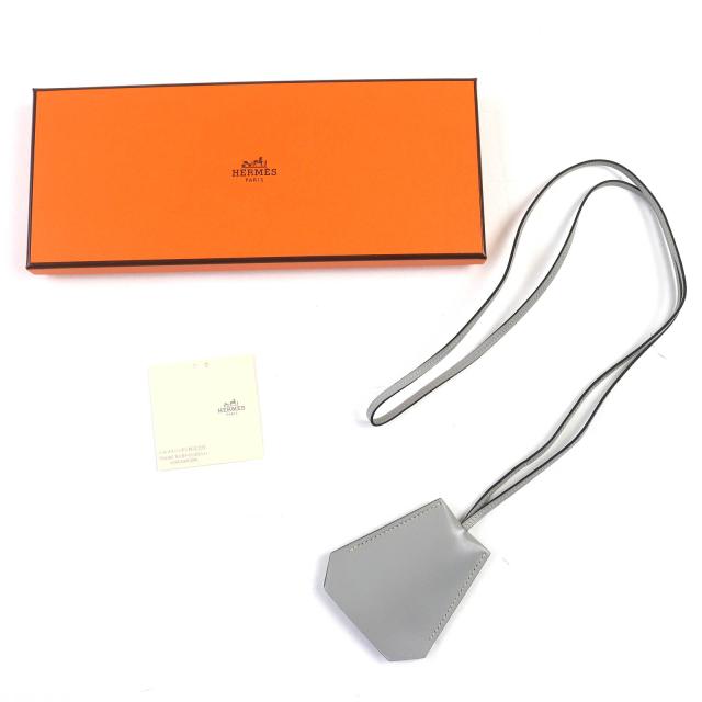 極美品△HERMES エルメス ヴィンテージ マルジェラ期 クロシェット レザー ネックレス ペンダント グレー □C 箱付き 仏製 レディース_1