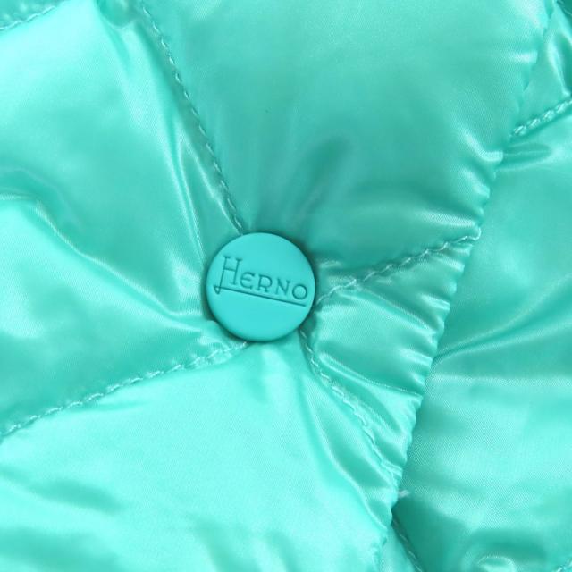 美品△Herno ヘルノ 2023年 PI001875D ロゴパッチ ダイヤモンドキルティング ショートダウンジャケット グリーン 42 正規品 レディース_6