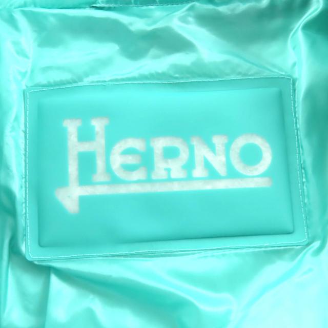 美品△Herno ヘルノ 2023年 PI001875D ロゴパッチ ダイヤモンドキルティング ショートダウンジャケット グリーン 42 正規品 レディース_8