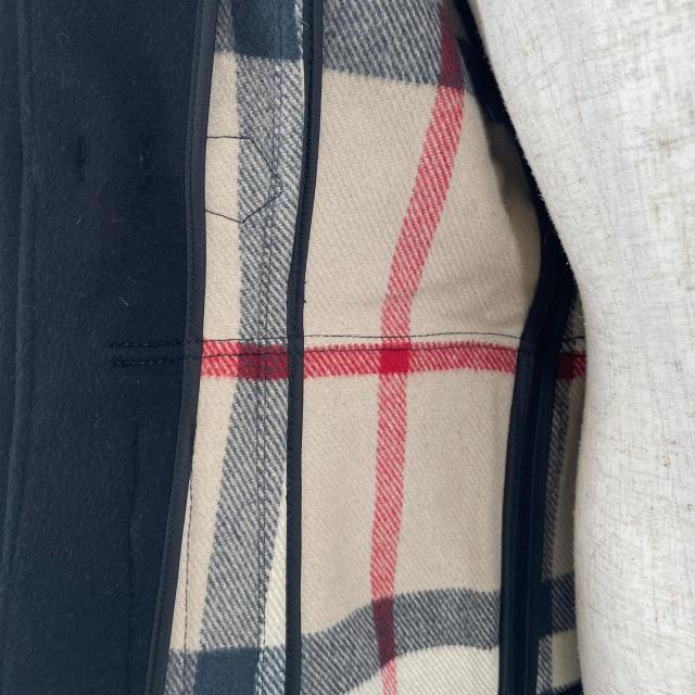 極美品▲BURBERRY バーバリー ウール100％ 裏地ノバチェック ショート丈 ダッフルコート ブラック 38 正規品 レディース_4