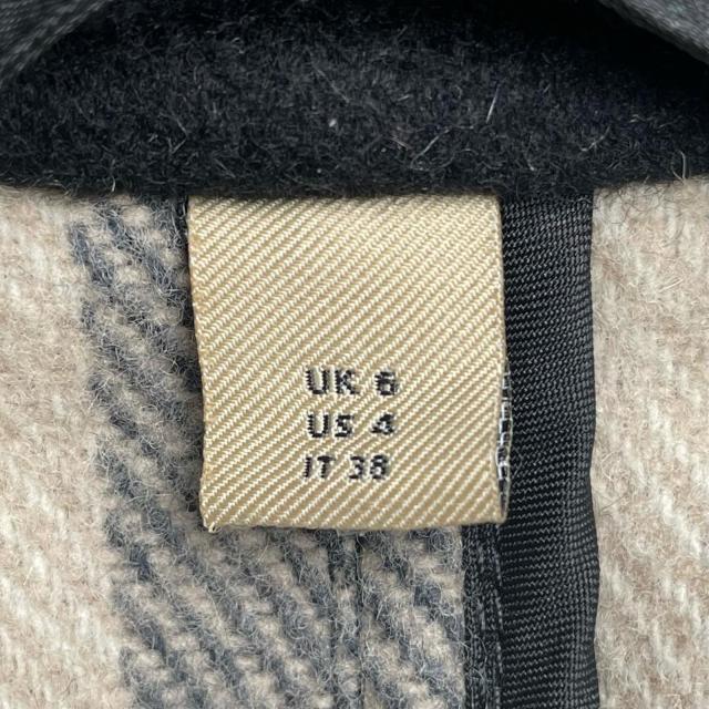 極美品▲BURBERRY バーバリー ウール100％ 裏地ノバチェック ショート丈 ダッフルコート ブラック 38 正規品 レディース_8