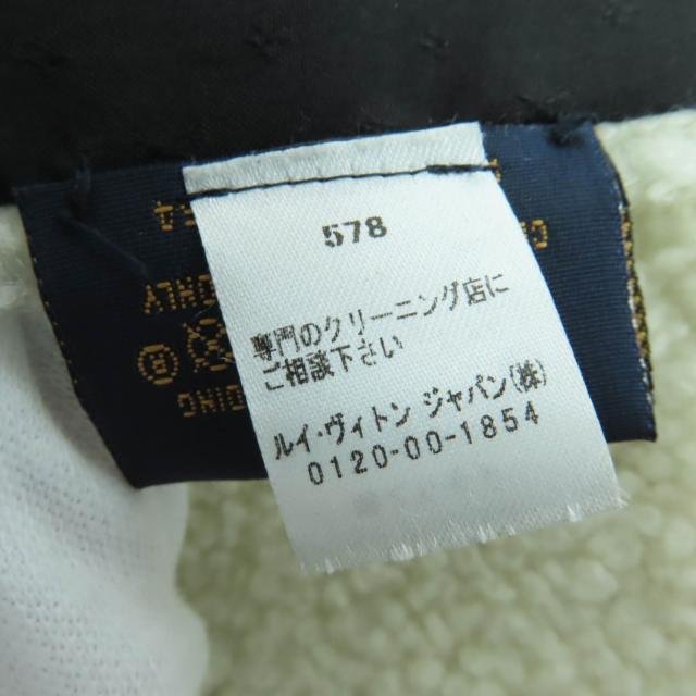 美品☆LOUIS VUITTON ルイヴィトン M77054 エシャルプ・シャーリング LVロゴ シアリングムートン マフラー アイボリー 伊製 正規品_7