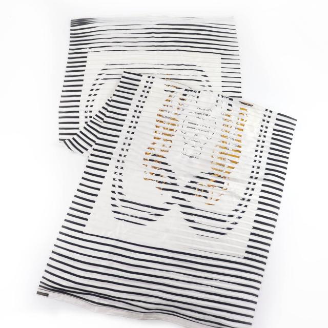 【ドンドン見直し】美品☆HERMES エルメス BRIDES DE GALA ブリッドドゥガラ シルク製品 プリーツ 大判 ストール ホワイト系 268×90cm