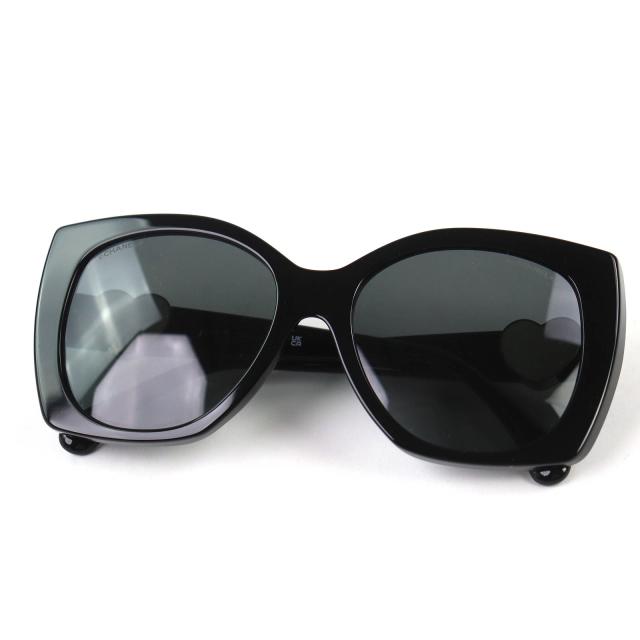極美品△CHANEL シャネル 5519-A ココマーク ハート スクエアシェイプ 