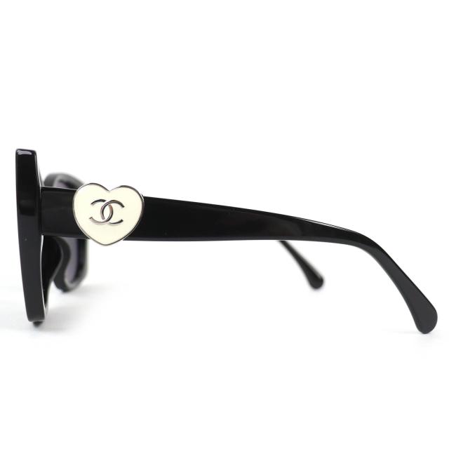 極美品△CHANEL シャネル 5519-A ココマーク ハート スクエアシェイプ 