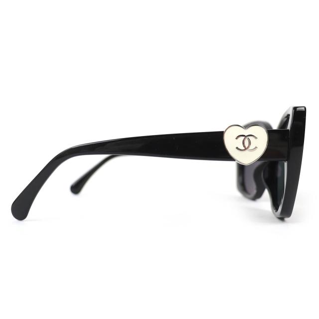 極美品△CHANEL シャネル 5519-A ココマーク ハート スクエアシェイプ アイウェア サングラス 現行品 ブラック ホワイト 55□17 140 デモレンズ ケース付き イタリア製 レディース ココマーク ハート スクエア シェイプ アイウェア サングラス ブラック