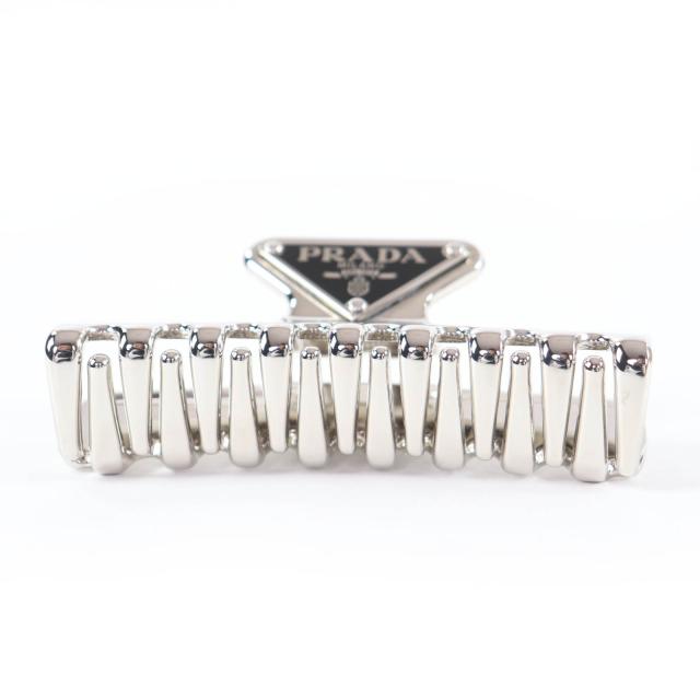 美品☆PRADA プラダ 1IF103 トライアングルロゴ ヘアクリップ バンスクリップ ヘアアクセサリー シルバー レディース_2