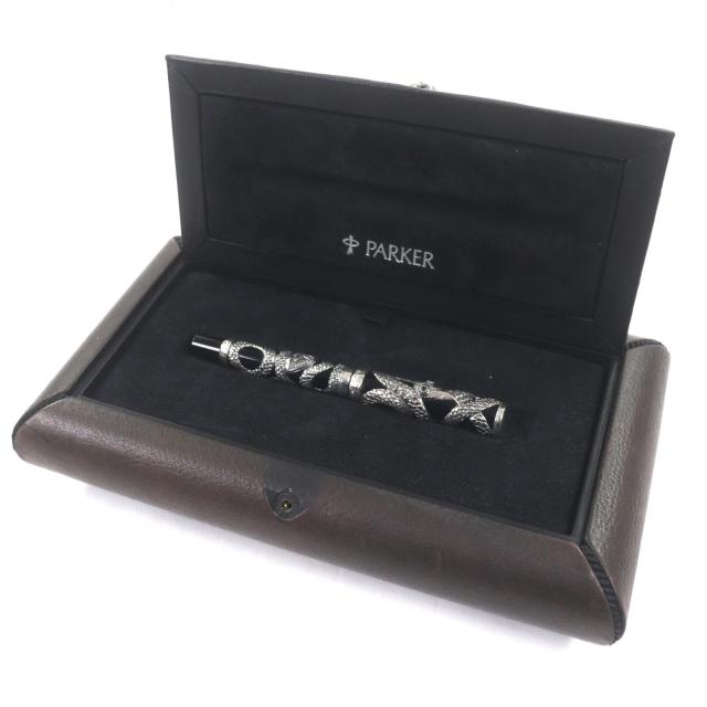 美品▼PARKER パーカー 925 ペン先18K Mニブ 世界5000本限定 4350/5000 4Pエメラルド スネーク 万年筆 シルバー ブラック ケース付き 英国製 総重量44.62g メンズ 美品▽PARKER パーカー 925 ペン先18K Mニブ 世界5000本限定 4350/5000