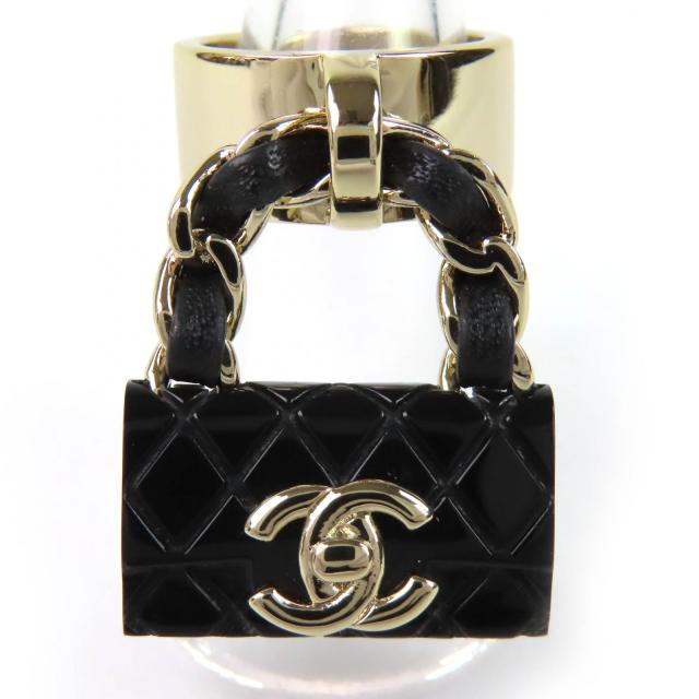 美品△CHANEL シャネル ABA014 B23C ココマーク マトラッセ バッグ チャーム リング 指輪 ゴールド ブラック JP11号 伊製 レディース