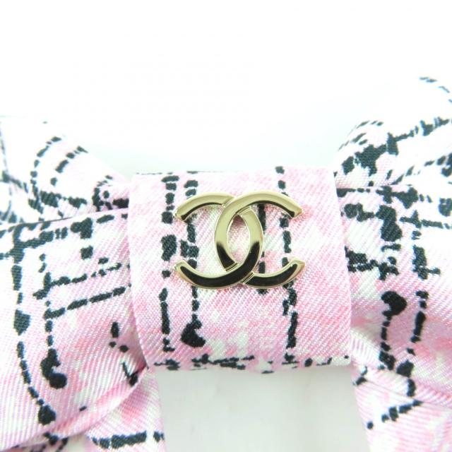 極美品★CHANEL シャネル 25B 2025年秋冬コレクション ココマーク ツイード柄プリント シルク リボン バレッタ ピンク 箱付き イタリア製_4