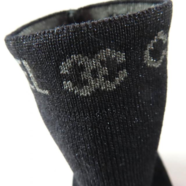 極美品☆CHANEL シャネル パテントレザー ロゴ入り ニット ソックス