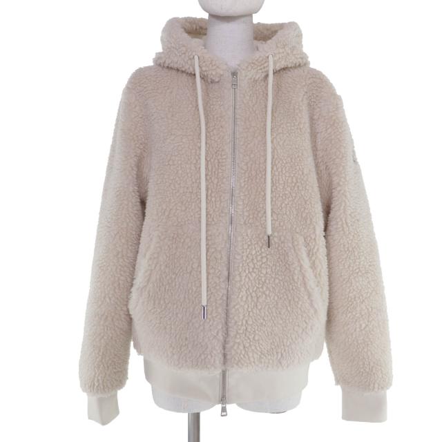 良品☆MONCLER モンクレール 2023年製 G00023 89A5V ロゴワッペン・フード付 ボアブルゾン ジャケット アイボリー M 正規品 レディース
