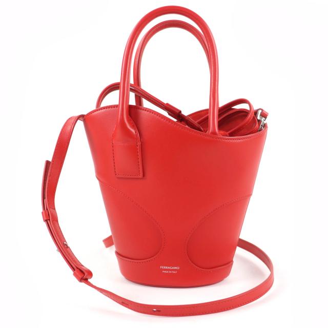 美品☆FERRAGAMO フェラガモ カットアウト 2WAY レザー ハンドバッグ ショルダーバッグ レッド 保存袋付き イタリア製 レディース