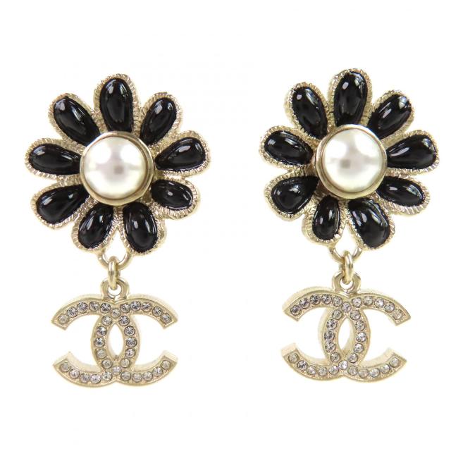 極美品△CHANEL シャネル A22K GP ココマーク フラワー ラインストーン フェイクパール スウィング ピアス 両耳用 ゴールド ブラック
