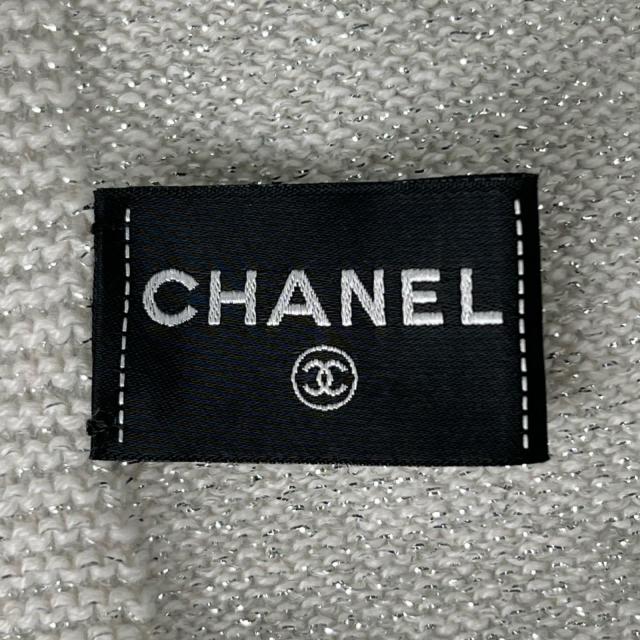 極美品▲CHANEL シャネル カシミヤ スパンコール装飾 ロゴデザイン ラメ ストール マフラー ホワイト イタリア製 レディース_4