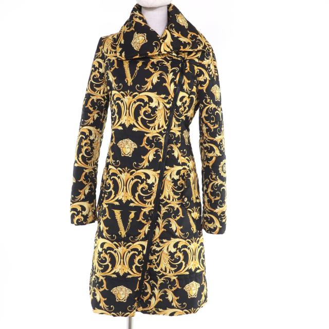 極美品☆VERSACE ヴェルサーチ 2022年製 1007933 バロック・メデューサ柄 中綿入り ZIP UP ロング丈 コート ブラック イエロー 38 正規品