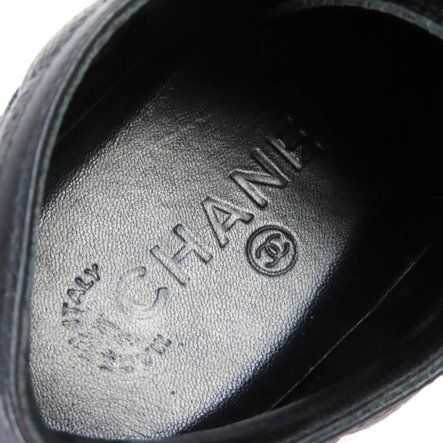 美品△CHANEL シャネル G26563 キャビアスキン ココマーク マトラッセキルティング ローカットスニーカー ブラック ホワイト 38 伊製_8
