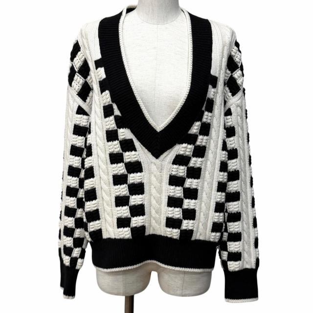 極美品★CHANEL シャネル P74123 ラインストーンココ金具 鍵編み Vネック カシミヤ セーター オフホワイト ブラック 42 伊製 正規品