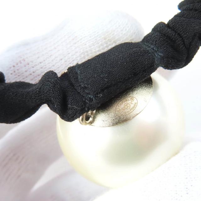 極美品☆CHANEL シャネル F20V ココマーク フェイクパール ヘアゴム ヘアアクセサリー パールホワイト ブラック フランス製 箱・保存袋付_5