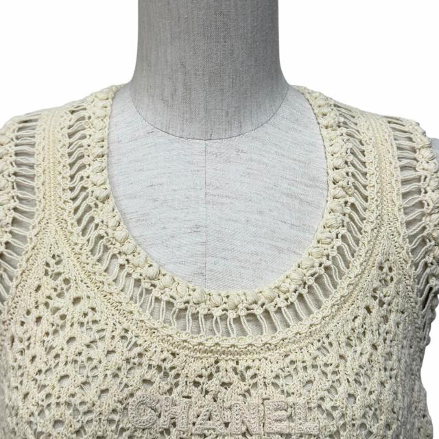 極美品★CHANEL シャネル P63065 ロゴワッペン付 透かし編み ノースリーブ メッシュニット アイボリー 38 イタリア製 正規品 レディース_3