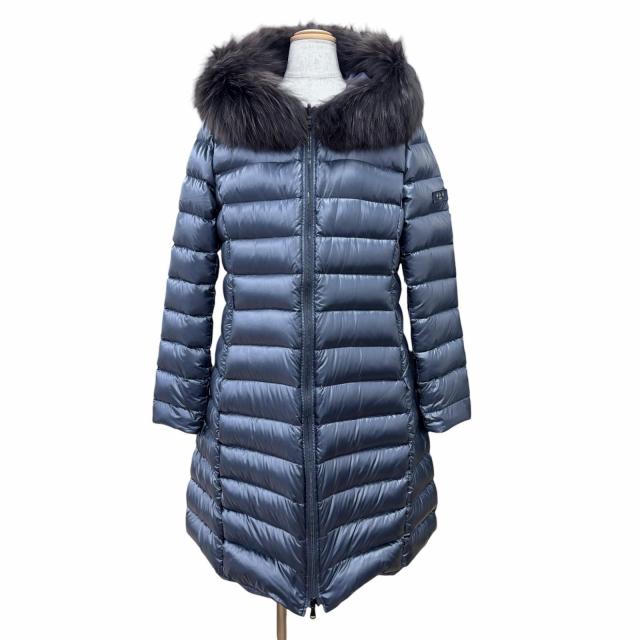 極美品△TATRAS タトラス 20AW LTA20A4706 ISERA イセラ ロゴワッペン ファー フード付き リバーシブル ダウンコート ネイビー 04 正規品 28,600円