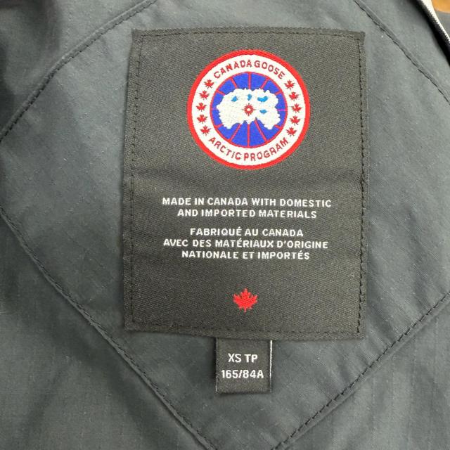 美品☆CANADA GOOSE カナダグース 3595W Meyfield ロゴワッペン付 日本限定 キルティング ノーカラー ダウンコート ブラック XS 正規品_7