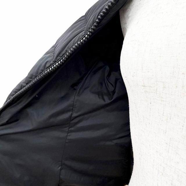 美品△MONCLER モンクレール TETRA テトラ ロゴワッペン フード付き 