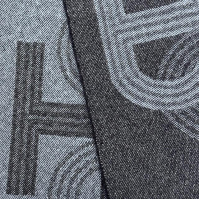 極美品◇HERMES エルメス 24番地のサーキット カシミヤ100％ シェーヌダンクル サークルロゴ フリンジ マフラー ストール 英国製 メンズ_3