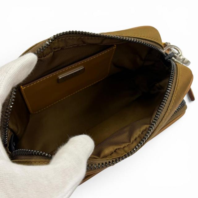 極美品▼PRADA プラダ 2VH172 ナイロン レザー トライアングルロゴ 三角プレート Re-Nylon ポーチ付き ショルダーバッグ ブラウ メンズ_4