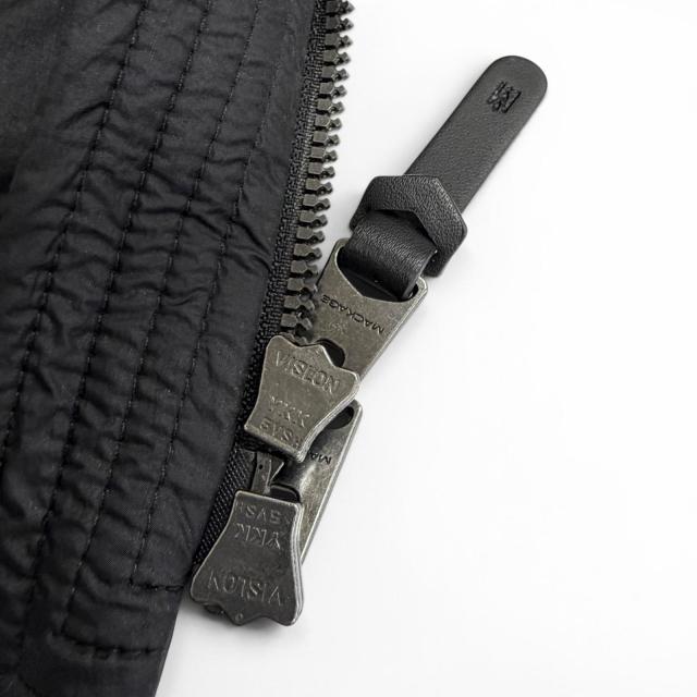 美品△MACKAGE マッカージュ 24AW 11122246-2A FREYA ロゴワッペン フーデッド ダウンジャケット ブラック XS 正規品 ガーメント付き_5