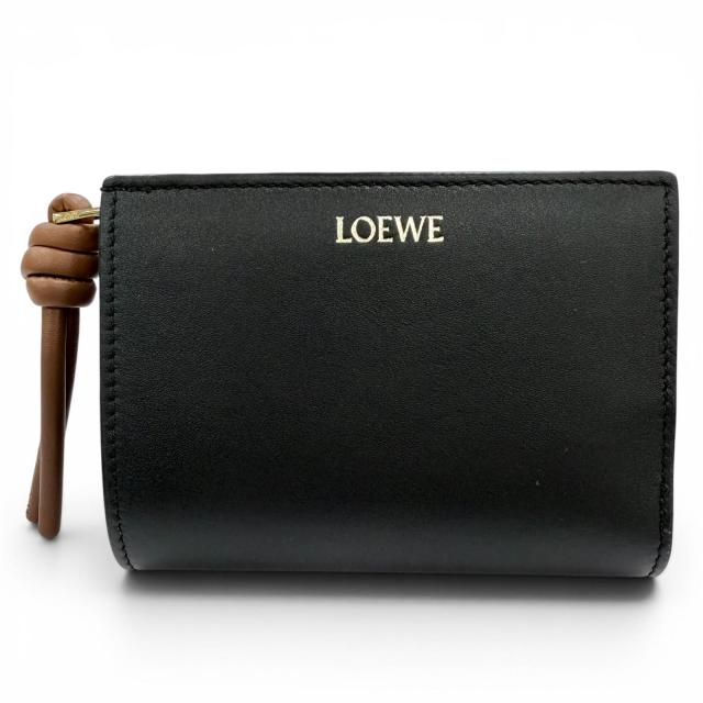 美品◇LOEWE ロエベ CEM1NCWX01 ノット コンパクトウォレット シャイニーナパカーフレザー 二つ折り財布 ブラック スクワラル スペイン製