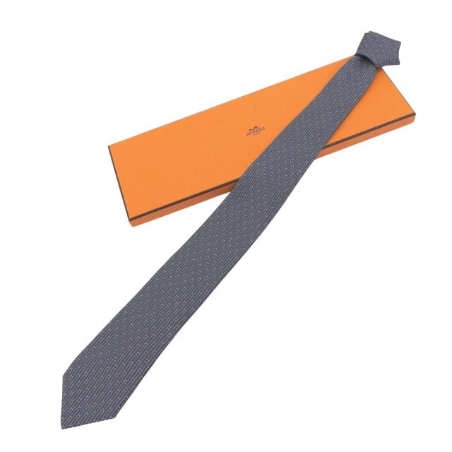 極美品▲HERMES エルメス シルク100% 馬具モチーフ 総柄 ネクタイ グレー ブルー フランス製 メンズ 箱付き ビジネスオススメ◎ 極美品▲HERMES エルメス シルク100% 馬具モチーフ 総柄 ネクタイ グレー ブルー フランス製 メンズ 箱付き ビジネスオススメ◎